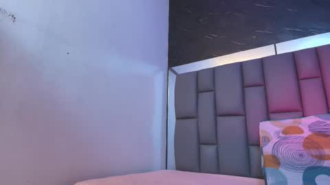 BELLA FLAME online show from 10/06/25, 07:22