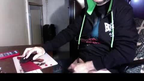 Snapshot of kissofbanned1983 chatting on 10/27/25, 10:52 kissofbanned1983 online show from 10/27/25, 10:52