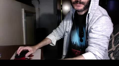 Snapshot of kissofbanned1983 chatting on 10/30/25, 09:33 kissofbanned1983 online show from 10/30/25, 09:33