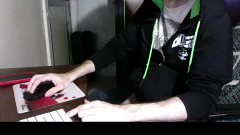 Snapshot of kissofbanned1983 chatting on 11/01/25, 10:17 kissofbanned1983 online show from 11/01/25, 10:17