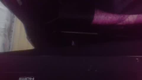 kitesurfboi online show from 09/15/25, 01:55