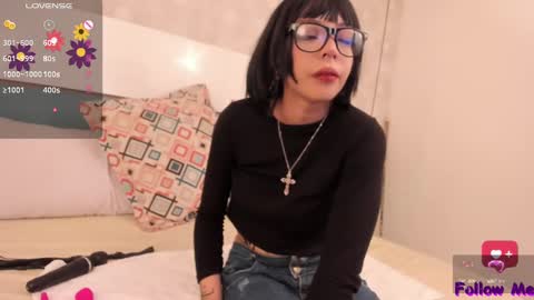 Snapshot of kithencaos chatting on 01/22/25, 01:53 Kithen online show from 01/22/25, 01:53