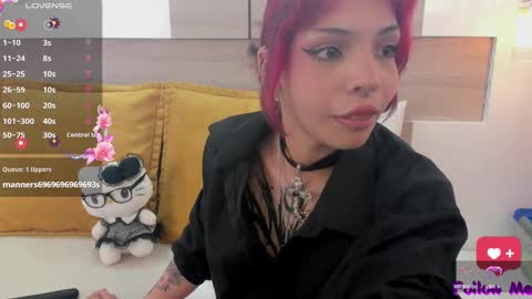 Snapshot of kithencaos chatting on 02/11/25, 07:59 Kithen online show from 02/11/25, 07:59