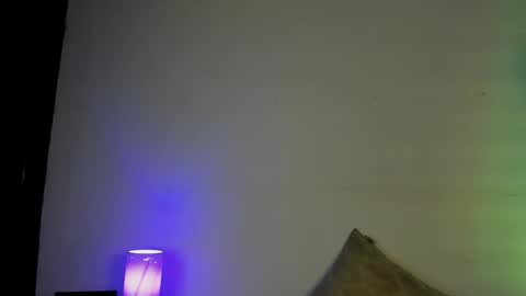 Snapshot of kitii_we3d chatting on 01/22/25, 05:37 Kitty online show from 01/22/25, 05:37