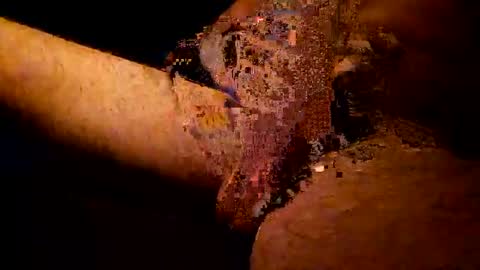 Snapshot of kitkat_loco1 chatting on 11/22/25, 01:04 Kitkat loco online show from 11/22/25, 01:04