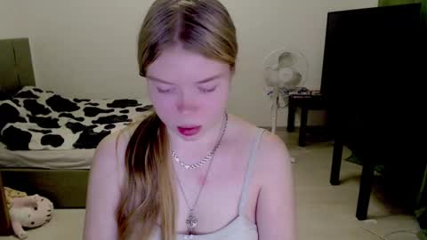 Jennyblonde and Emmabrunette online show from 12/10/24, 03:33