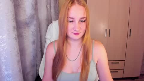 Snapshot of kitten_sun chatting on 01/12/25, 02:14 kitten_sun online show from 01/12/25, 02:14