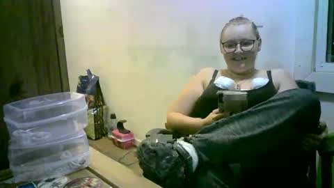 Snapshot of kittenkayla26 chatting on 10/06/25, 08:50 kittenkayla26 online show from 10/06/25, 08:50