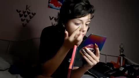 Snapshot of kittenpurrf chatting on 11/16/25, 10:54 kittenpurrf online show from 11/16/25, 10:54