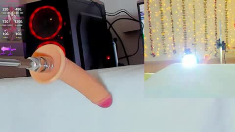 Snapshot of kitty__rosse__ chatting on 10/02/25, 10:22 Kitty online show from 10/02/25, 10:22