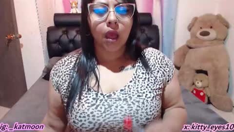 kitty online show from 01/15/25, 12:25