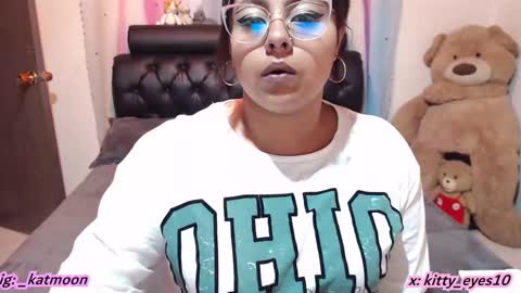 kitty online show from 02/01/25, 12:18