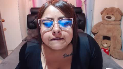 kitty online show from 09/18/25, 10:45