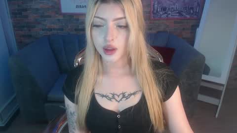 kitty_fox_b online show from 01/28/25, 12:32