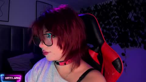 Camila online show from 10/15/25, 02:01