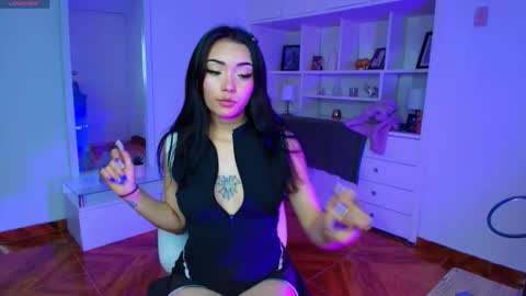 Kitty online show from 11/18/25, 12:42