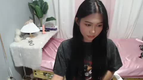 kitty for you online show from 10/22/25, 03:45