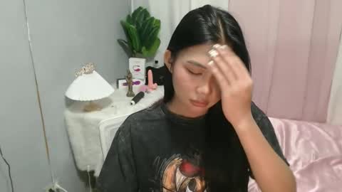 kitty for you online show from 11/04/25, 10:09