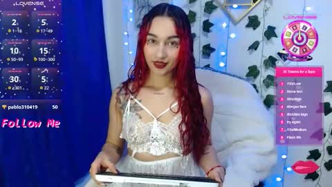 Kitty Saenz online show from 11/07/25, 02:55