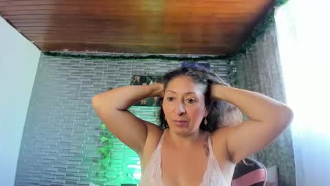 violet online show from 10/24/25, 03:30