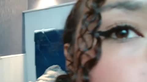 Snapshot of kittybrookex chatting on 02/11/25, 02:02 Valery online show from 02/11/25, 02:02