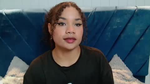 Snapshot of kittybrookex chatting on 02/15/25, 02:22 Valery online show from 02/15/25, 02:22