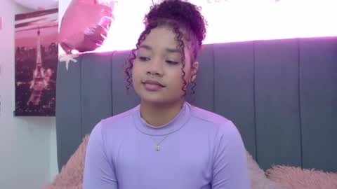 Snapshot of kittybrookex chatting on 02/19/25, 02:01 Valery online show from 02/19/25, 02:01