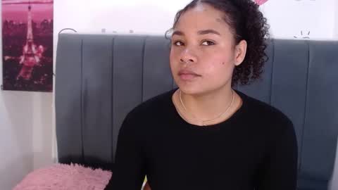 Snapshot of kittybrookex chatting on 09/18/25, 03:25 Valery online show from 09/18/25, 03:25