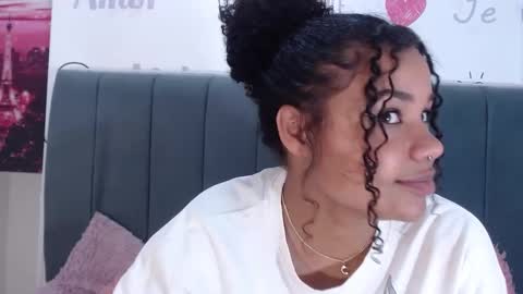 Snapshot of kittybrookex chatting on 09/29/25, 09:19 Valery online show from 09/29/25, 09:19