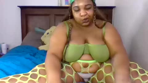 Snapshot of kittycrybabyy chatting on 01/13/25, 09:20 kittycrybabyy online show from 01/13/25, 09:20