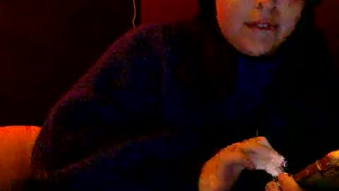 kitty online show from 11/17/25, 07:08