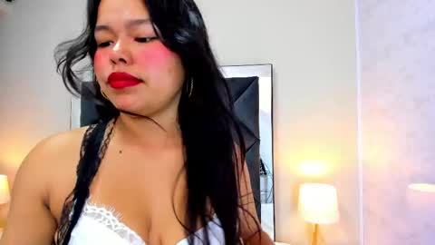 Snapshot of kittyy_babee chatting on 09/20/25, 11:44 kitty online show from 09/20/25, 11:44