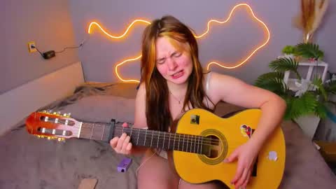 Snapshot of kittyy_rinna chatting on 10/11/25, 01:38 Rina online show from 10/11/25, 01:38