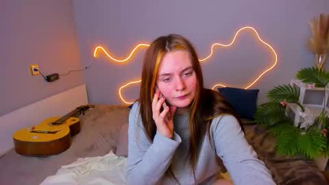 Snapshot of kittyy_rinna chatting on 10/16/25, 02:01 Rina online show from 10/16/25, 02:01