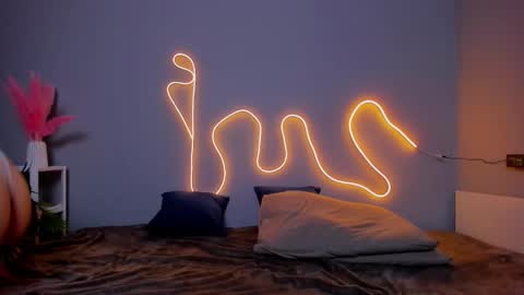 Snapshot of kittyy_rinna chatting on 11/05/25, 02:00 Rina online show from 11/05/25, 02:00