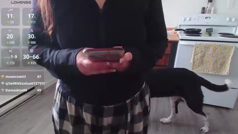 Snapshot of kittyymaze chatting on 01/22/25, 04:33 Kittyymaze online show from 01/22/25, 04:33