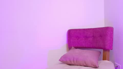 Kitty Hill online show from 11/02/25, 05:32