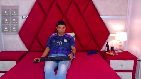 Luisa y Jairo online show from 11/19/25, 12:38