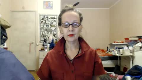 Snapshot of kiuminberry chatting on 01/01/25, 07:53 KiuminBerry online show from 01/01/25, 07:53