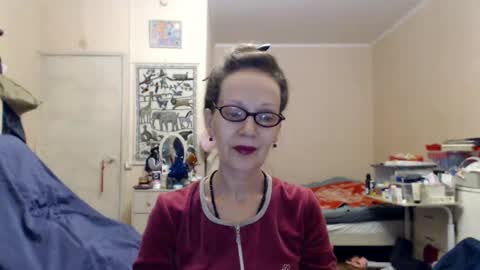 Snapshot of kiuminberry chatting on 01/02/25, 04:13 KiuminBerry online show from 01/02/25, 04:13