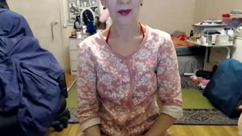 Snapshot of kiuminberry chatting on 01/13/25, 06:05 KiuminBerry online show from 01/13/25, 06:05