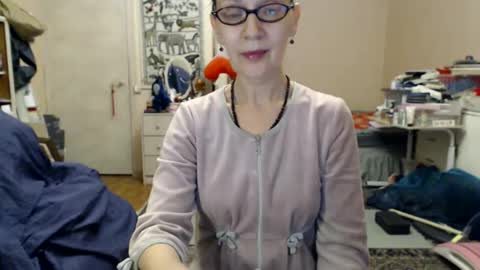 Snapshot of kiuminberry chatting on 02/23/25, 06:45 KiuminBerry online show from 02/23/25, 06:45