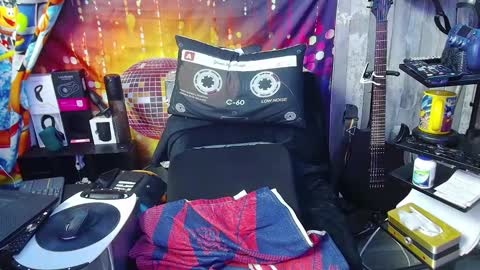 kiveuxmakeu online show from 09/14/25, 06:12