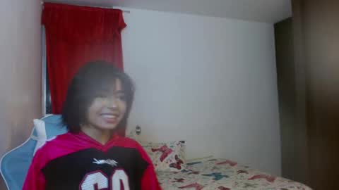 kiyu online show from 11/04/25, 12:10