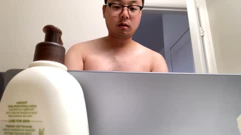 kj29440 online show from 01/04/25, 04:22