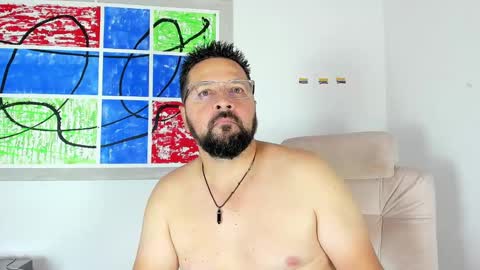Snapshot of klarck_ chatting on 01/19/25, 11:53 Klarck online show from 01/19/25, 11:53