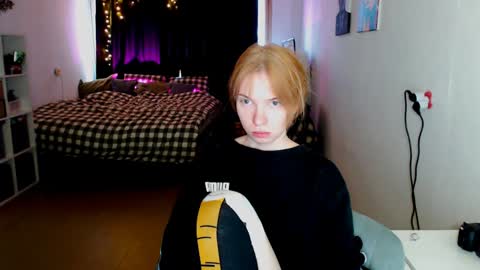 Snapshot of klares_wasser chatting on 01/21/25, 11:13 Klares online show from 01/21/25, 11:13
