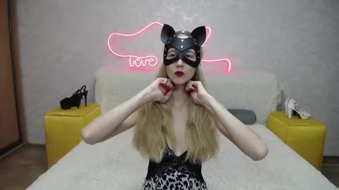 Klary online show from 10/21/25, 08:59