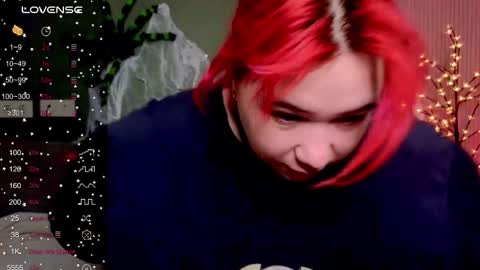 Klee online show from 10/21/25, 04:24