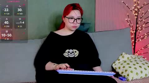 Klee online show from 11/10/25, 05:06